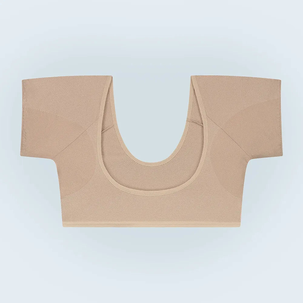 Een flatlay productfoto ANTI ZWEET COLLEGE TOP in beige van ConfidenceForAll voorkant