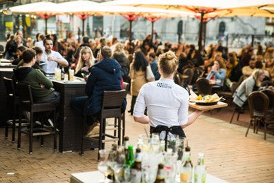 Geen natte oksels meer als je in de horeca werkt