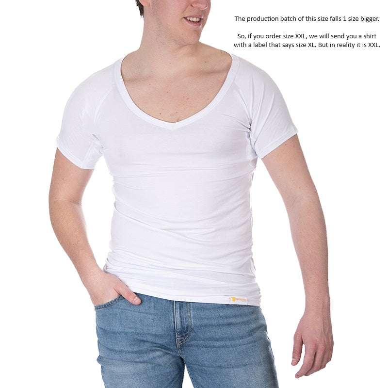 ANTI ZWEET SHIRT HEREN-Ondershirts-ConfidenceForAll met opmerking in Engels dat de shirt een maat groter uitvalt dan XL, in werkelijkheid is het XXL