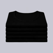 5-pack zwarte Confidence For All heren anti-zweet T-shirts netjes opgestapeld, basic shirts met ronde hals.